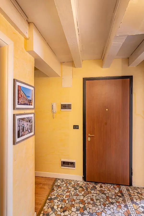 Apartment Suite Palladio 5*- Piazza Dei Signori Vicenza Italy